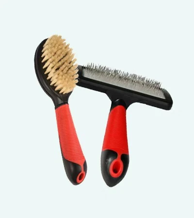 Brosses pour chiens hypoallergéniques