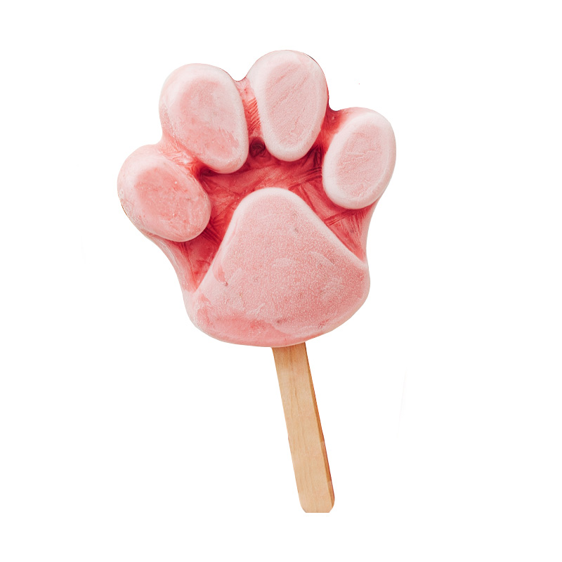 Smoofl hondenijsje als voorbeeld van een veilige en hydraterende traktatie voor honden tijdens warme zomerdagen.